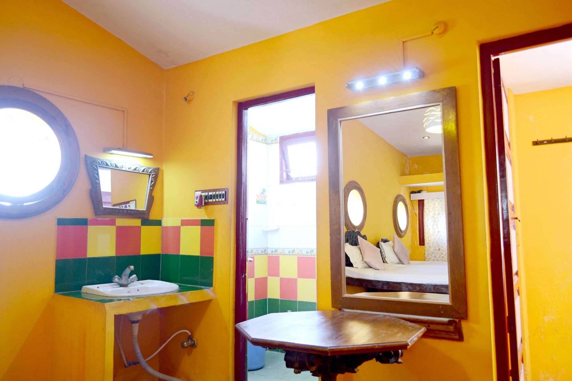 A La Villa Creole بونديتْشيري المظهر الخارجي الصورة